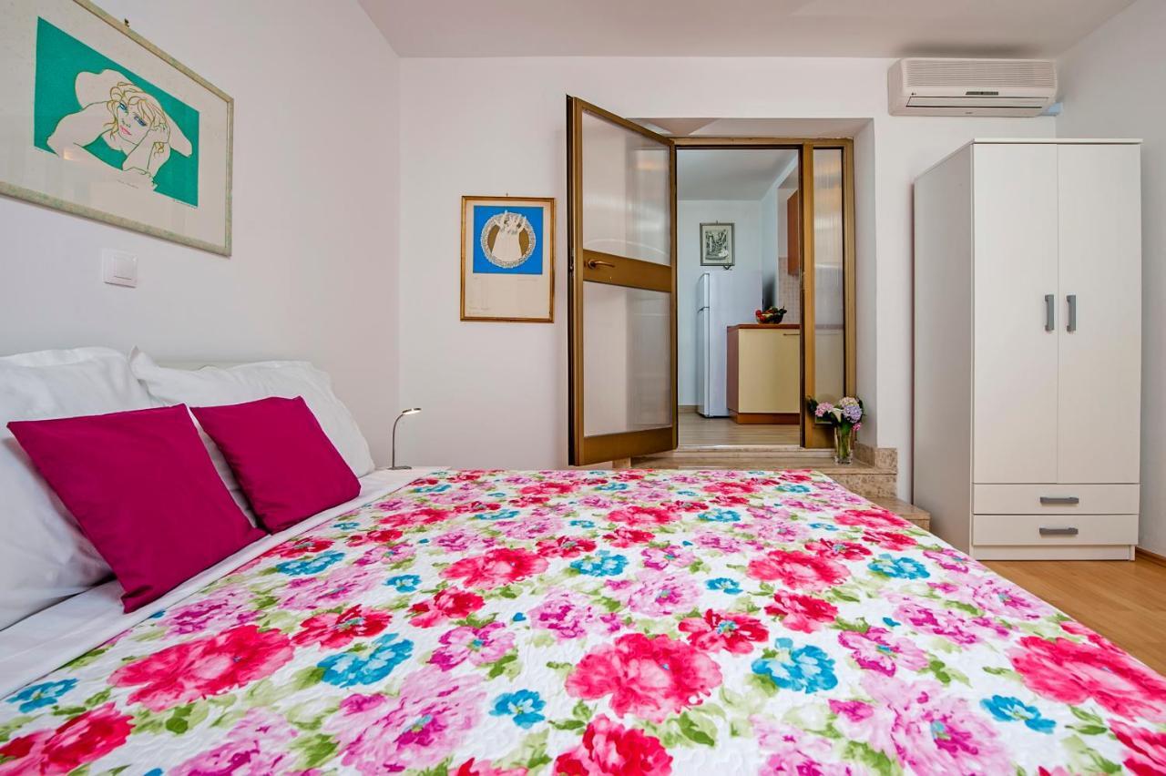 Apartmani&Soba Mimi Rovinj Eksteriør billede